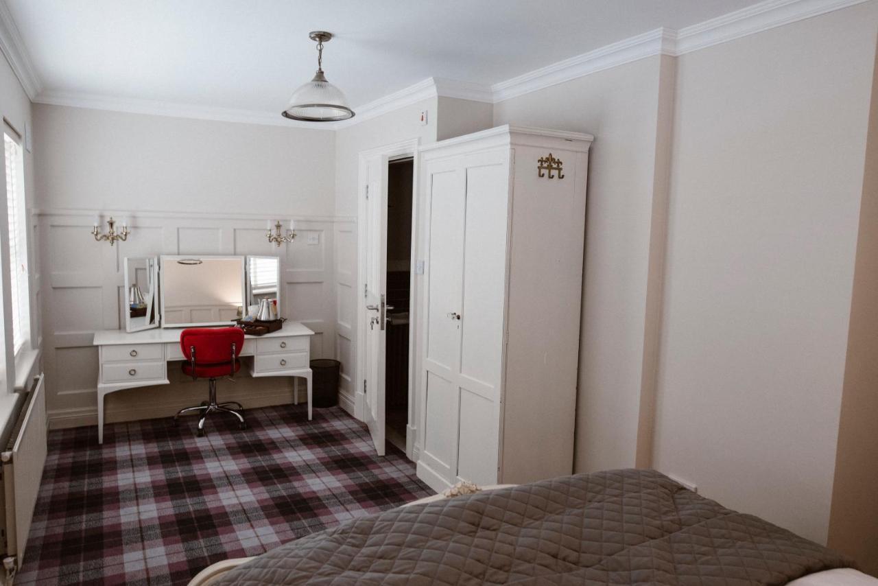 Kilmore Guesthouse Килкени Екстериор снимка