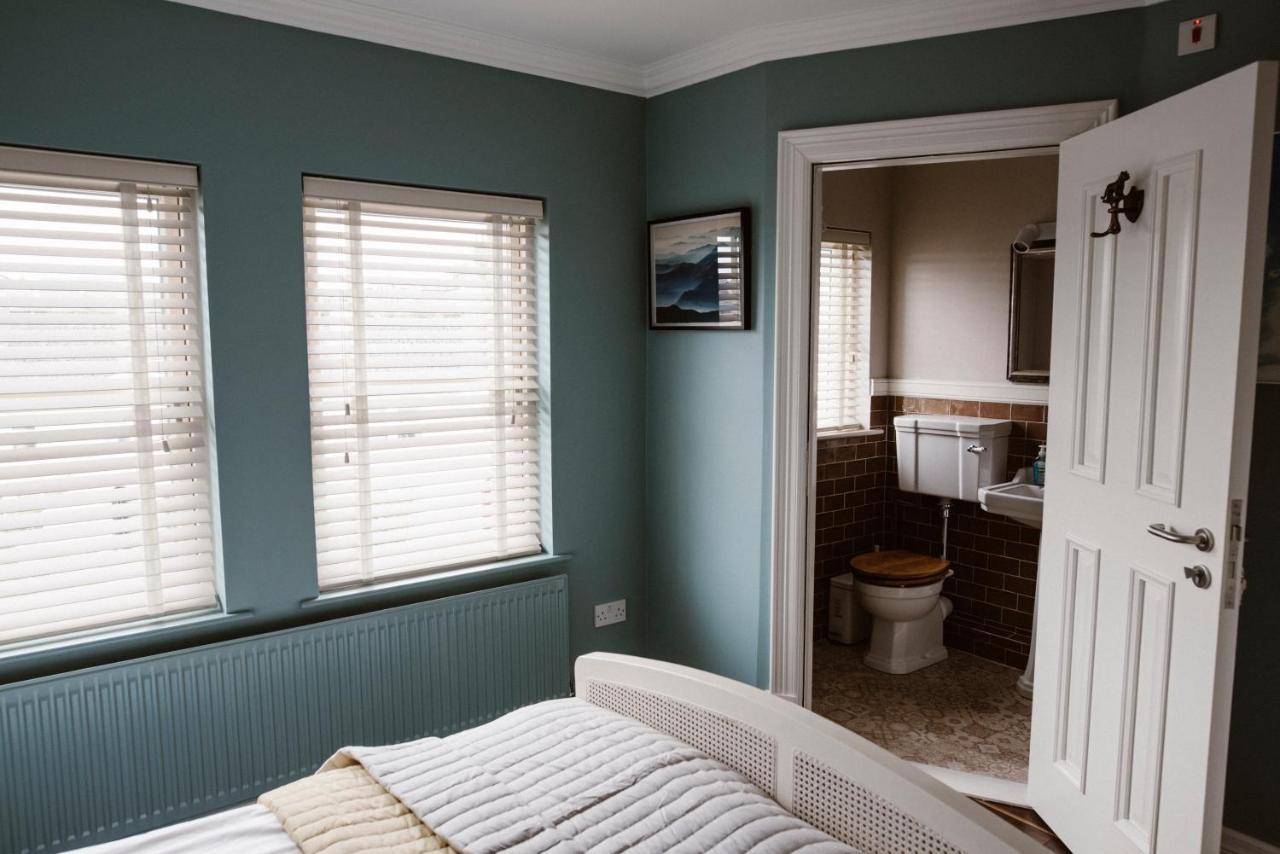 Kilmore Guesthouse Килкени Екстериор снимка