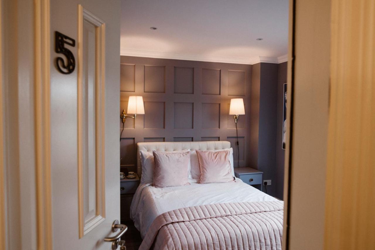 Kilmore Guesthouse Килкени Екстериор снимка